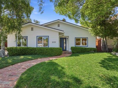 2139 Greenwood Ave