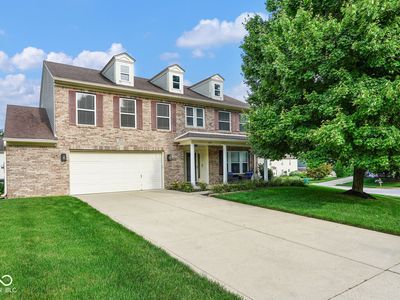5815 Skyward Ln