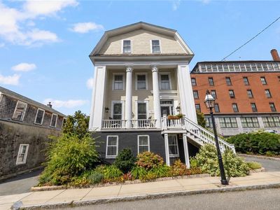 15 John St Unit 1