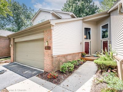 Property at 6565 Quail Run Cir, Westland, MI