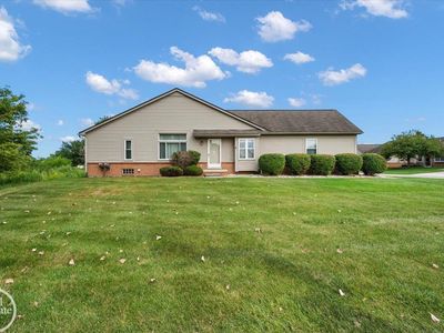 Property at 34384 Manor Run Cir, Sterling Heights, MI
