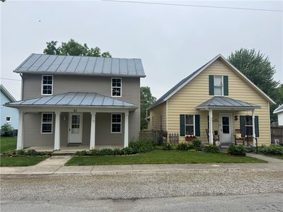 61 1st St