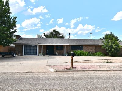 Property at 1209 8th St, Shallowater, TX