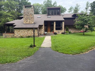 1 Woodside Dr