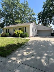 2715 17th Ave N