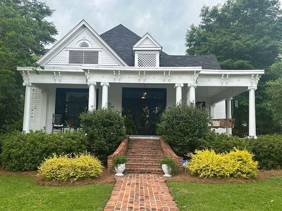 104 Church St