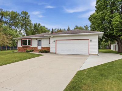 1301 60th Ave N
