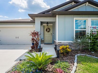 3611 Natural Trace St