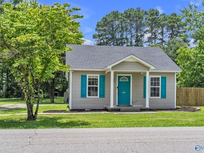 Property at 909 5th Ave, Athens, AL