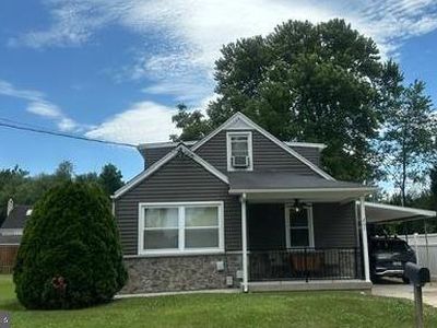 207 Hance Ave
