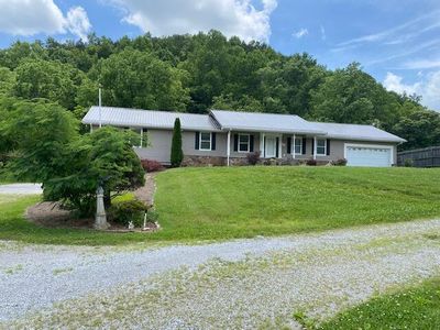 4343 Tazewell Hwy