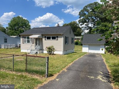 10 Spring Knoll Dr