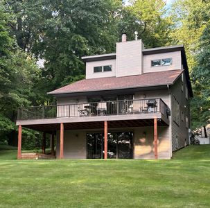 12017 Lilac Ln