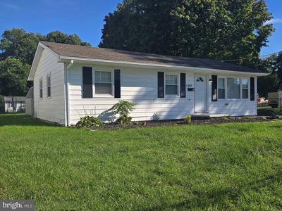 21 N West St