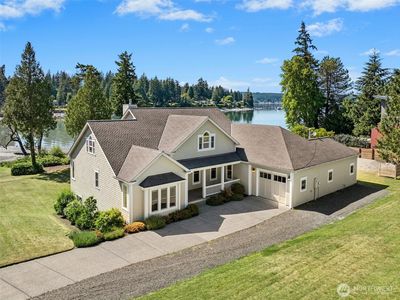 15809 Virginia Point Road NE