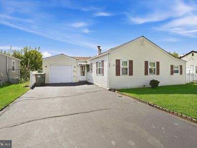 35 Lynbrook Rd
