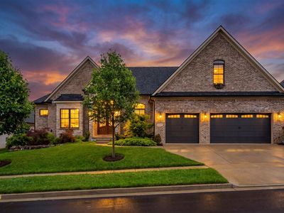 2428 Lorenzo Way