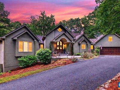 220 Saddleback Knl