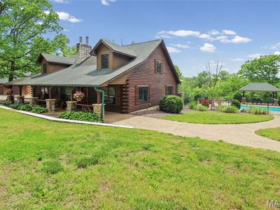 11739 Indian Creek Rd