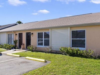 67 E Country Cove Way