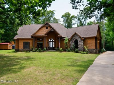 4384 Susan Ln