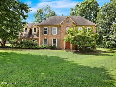 7925 Hunters Creek Dr