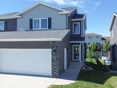 517 La Paz Ave