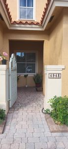 4943 Leeward Ln #3204