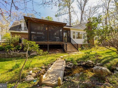 11809 Triple Crown Rd