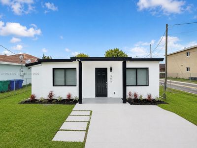 1305 NW 5th Ave