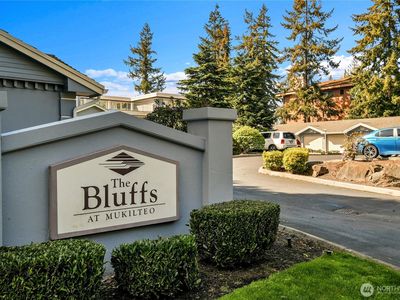 8260 53rd Avenue W #207