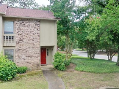 1017 Stonegate Dr APT D