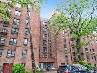 40 E 43rd Street #3B
