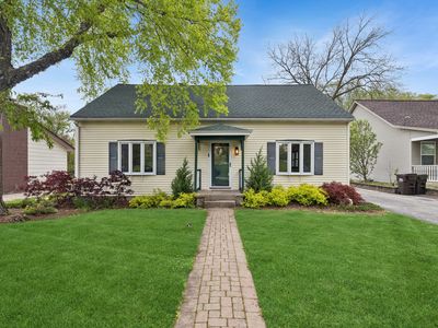 Property at 366 Poplar St, Crystal Lake, IL