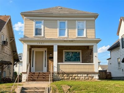 1407 Ridge Ave