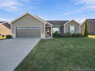 Property at 6004 Crestview Ln, Georgetown, IN
