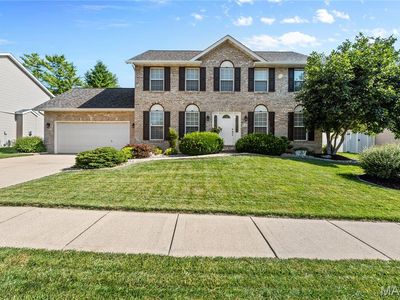 14 Grandbrook Blvd