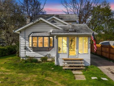 13 Midway Dr