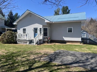 809 Depot St