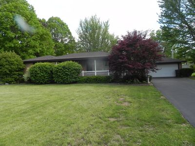 9 E North Court Dr