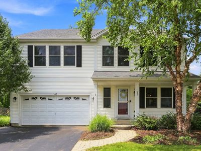 Property at 1140 Blackberry Creek Dr, Elburn, IL