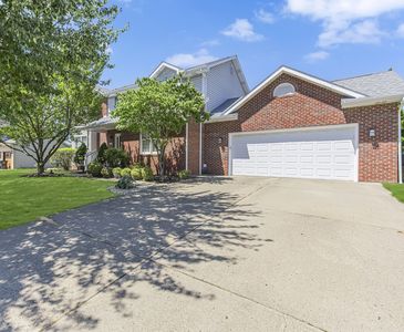 106 Rosewood Dr