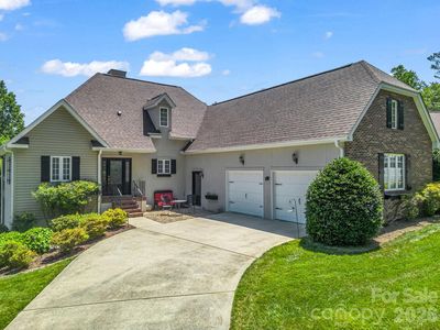 29 Spring Heights Ct