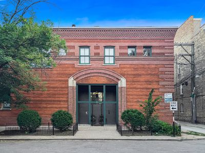 811 W Aldine Ave APT 6S