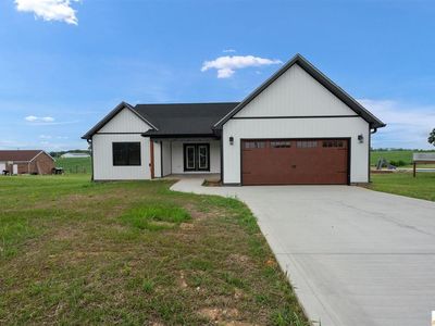 68 Paddock Way