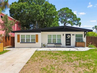 Property at 314 Indiana Ave, Crystal Beach, FL