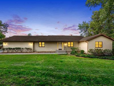 37 Lakeview Knl NE