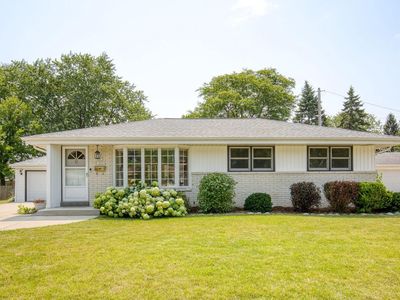 N87W18091 Summit DRIVE