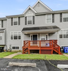 18 Laxford Dr