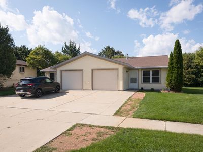 1334 Honeysuckle ROAD #1336